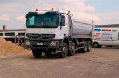 Samochód czteroosiowy Mercedes Actros 4141